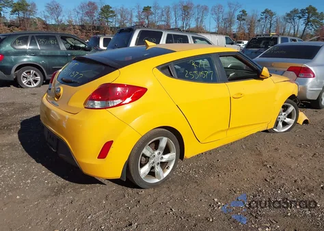 2012 Hyundai Veloster Base W/Black z USA, uszkodzony, nr VIN KMHTC6AD1CU046678
